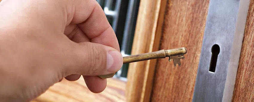 Central Locksmith Store Frisco, TX 214-932-9004 - lockout-service-01